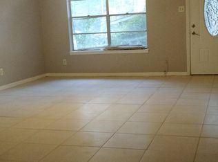 291 Hereford Dr APT B, Conroe, TX 77304
