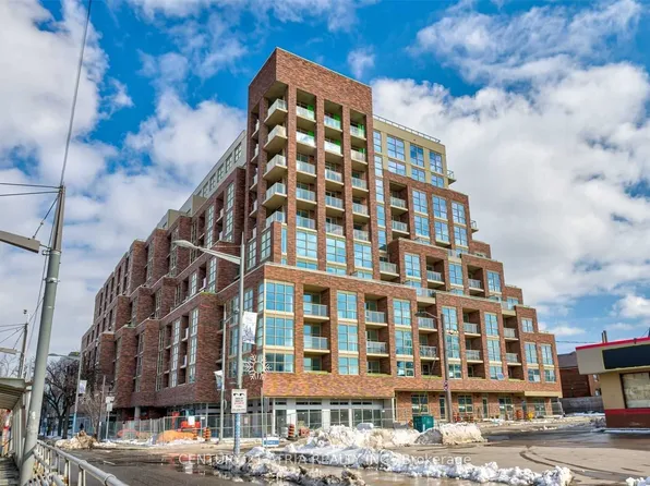 1787 Saint Clair Ave W #330, Toronto, ON M6N 1H9