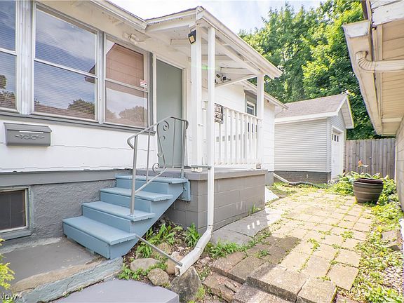 2nd image of 1136 Beardsley St
