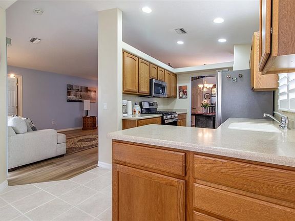 3rd image of 1768 SW 156TH LANE