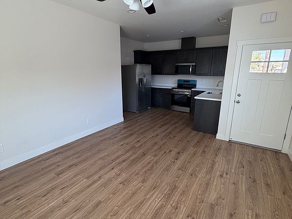 4th image of 5350 Alonzo Rd #B