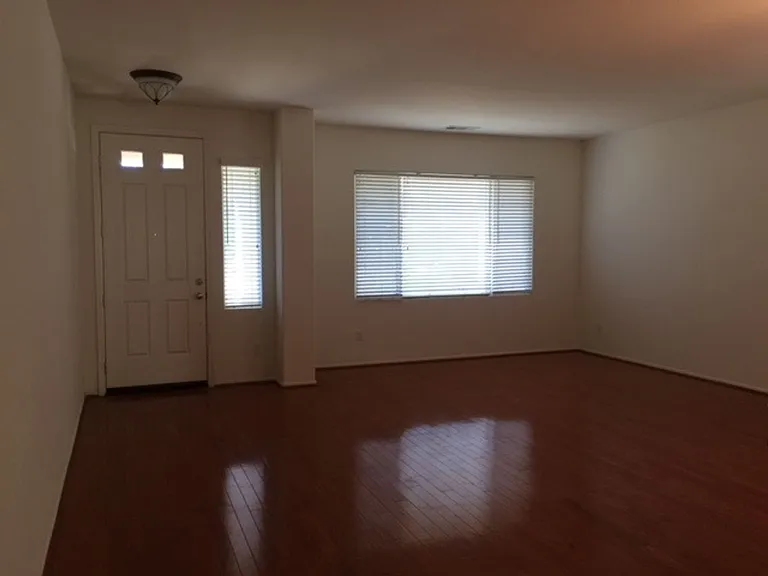 29538 Big Bend Pl — Photo 3