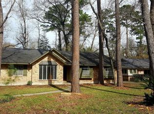 566 Beauregard Dr, Conroe, TX 77302