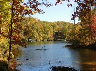 17 Crestone Ct, Salem, SC 29676