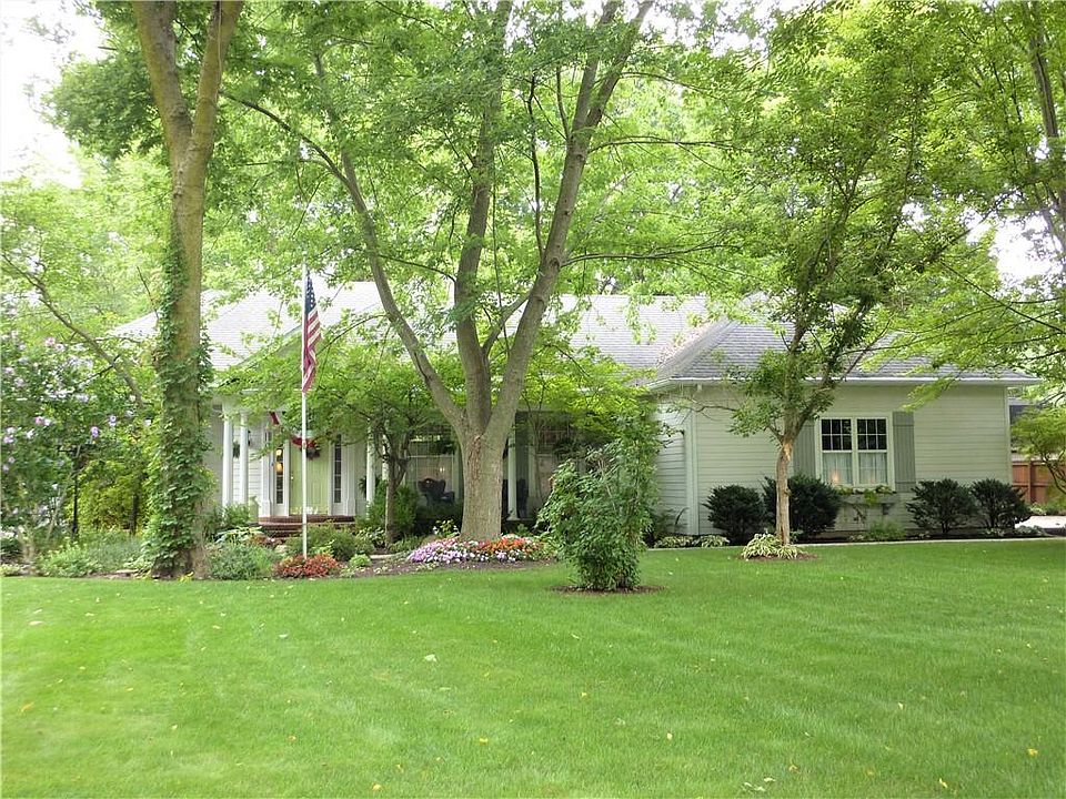1st image of 2110 Dena Dr