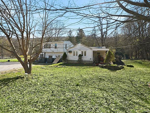 3rd image of 26 Weitz Road
