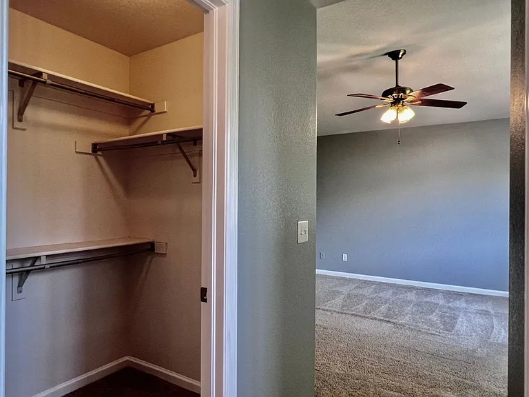 4187 Cherryhurst Ct — Photo 23