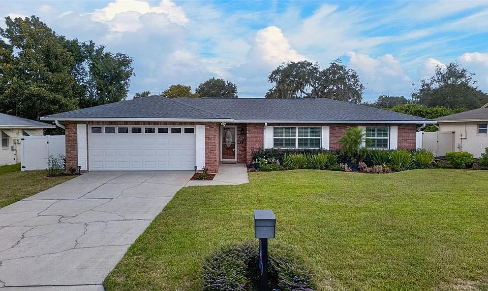 1st image of 3250 LAUREL DRIVE
