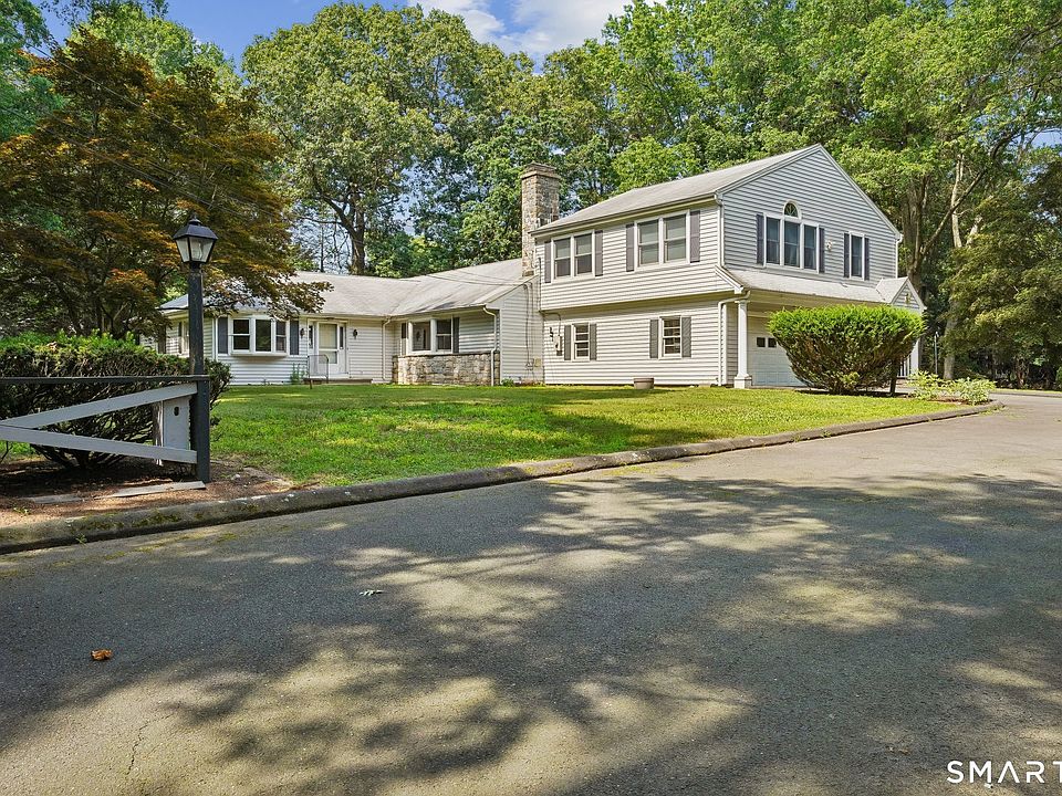1st image of 112 Grumman Avenue