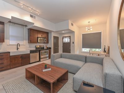1202 6th Ave N, Nashville, TN, 37208