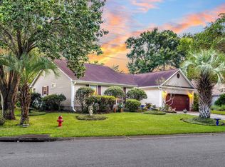 300 Spring Hill Ln, Mount Pleasant, SC 29464