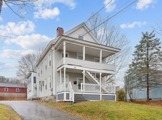 16 Maple St, Saco, ME 04072