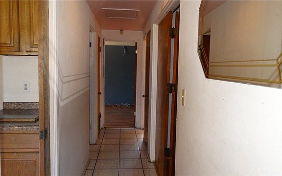 4th image of 1243 E La Palma Ave