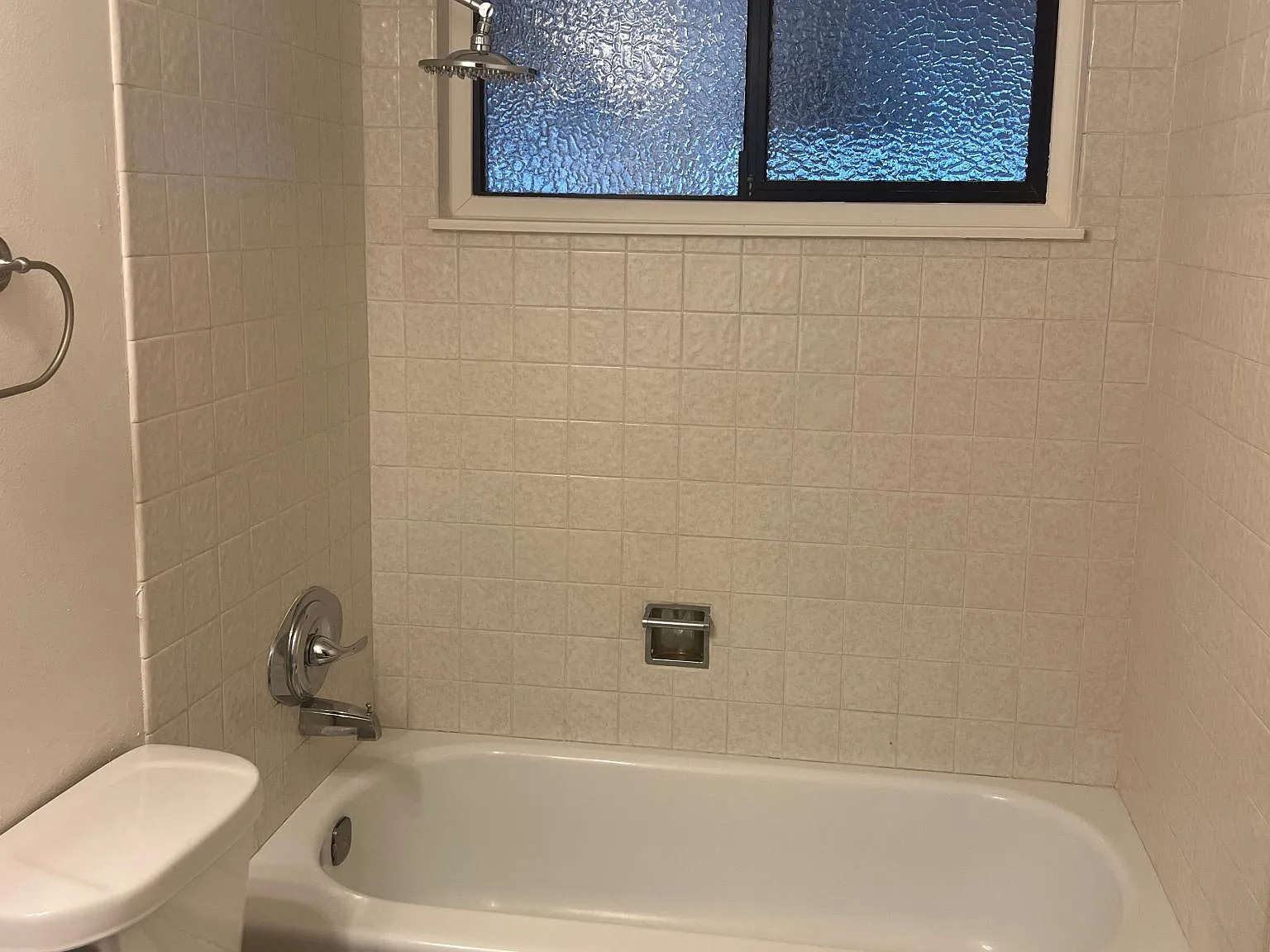 4 bed, 1686 sqft, $2,650 — Photo 4