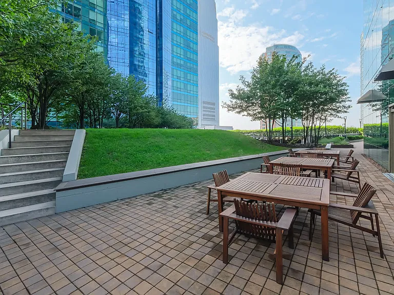 Outdoor Lounge