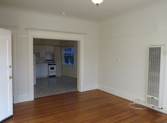 3rd image of 1144 Masonic Ave APT 1