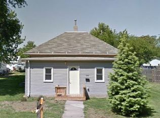 405 C Ave, Axtell, NE 68924