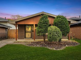 14116 S Hoxie Ave, Burnham, IL 60633