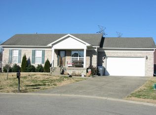 5718 Ree Dr, Louisville, KY 40216