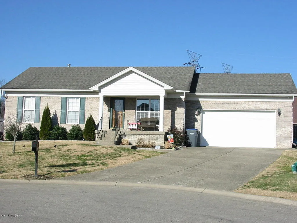 5718 Ree Dr photo 1