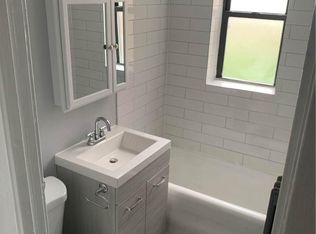 3140 N Springfield Ave, Chicago, IL 60618