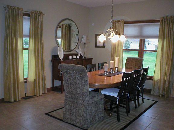 5th image of 1213 Hermosa Dr