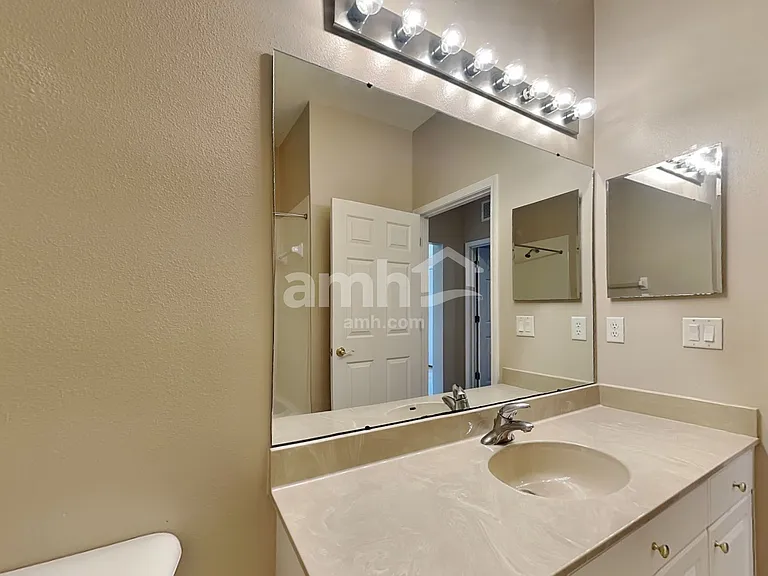10444 Canary Isle Dr — Photo 18
