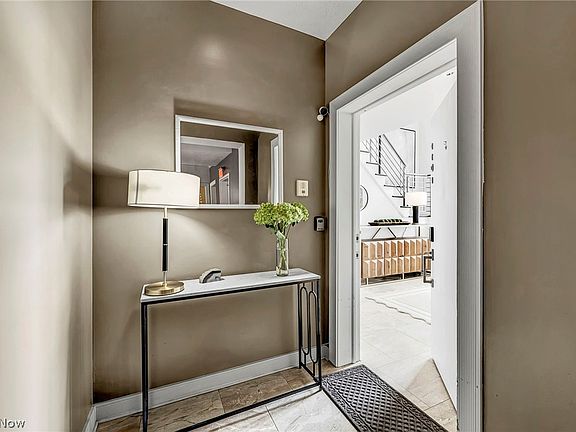 3rd image of 2222 Detroit Ave #1101