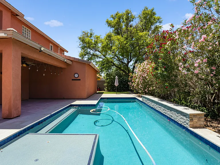 3446 E Fairview St — Photo 51