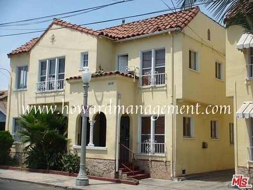 1st image of 3921 Walton Ave