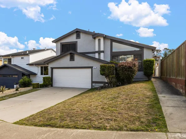 3 John Papan Ct, Daly City, CA 94015