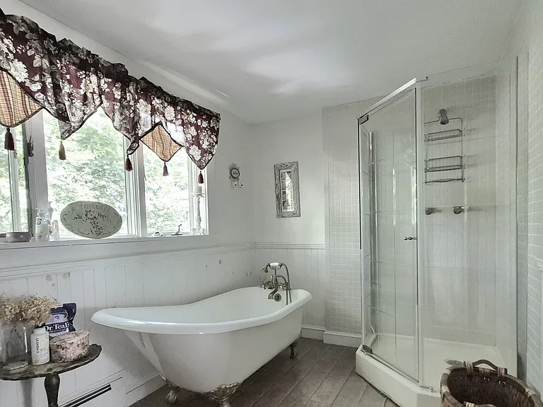 45 Stearns Rd — Photo 24