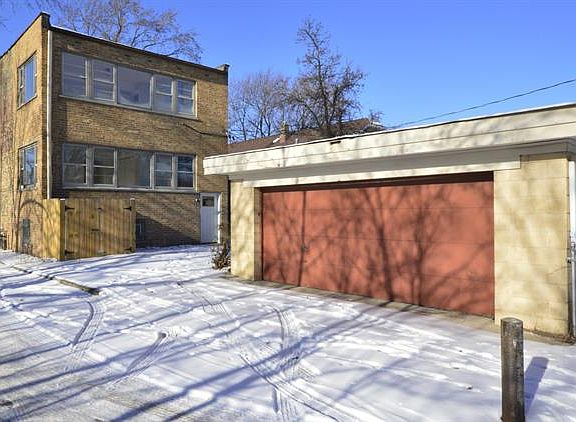 5th image of 648 Elgin Ave