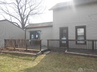 10 W 3rd St, Laura, OH 45337
