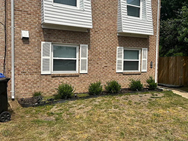 874 Jamestown Landing Rd — Photo 3