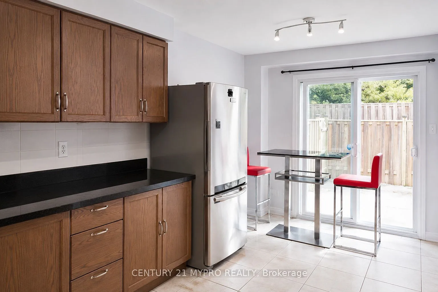3 bed, $3,150 — Photo 3