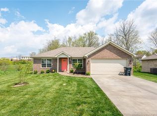 8840 Saddle Ridge Trl, Charlestown, IN 47111