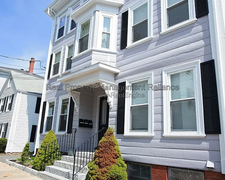 16 Franklin Pl #3-R — Photo 12