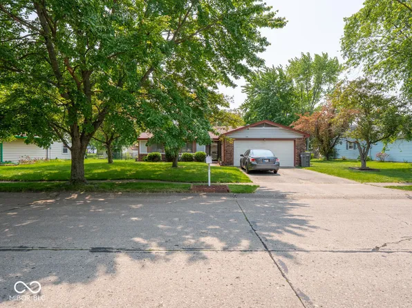 3303 Wedgewood Dr, Indianapolis, IN 46227