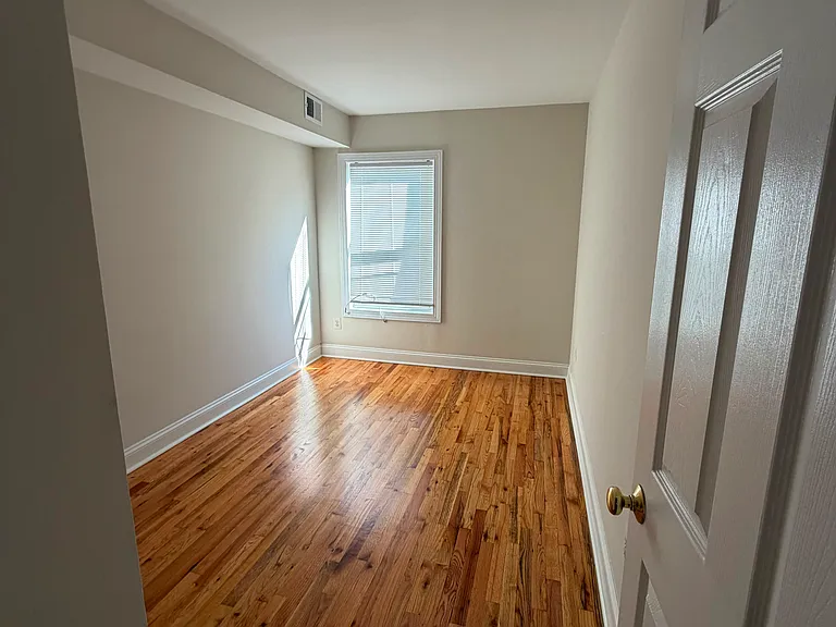 57 Kensington Ave #C — Photo 10