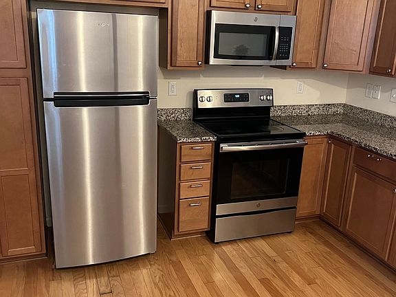 Kitchen and Appliances