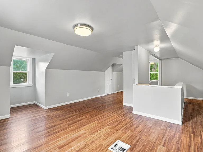 11034 Craft St — Photo 21
