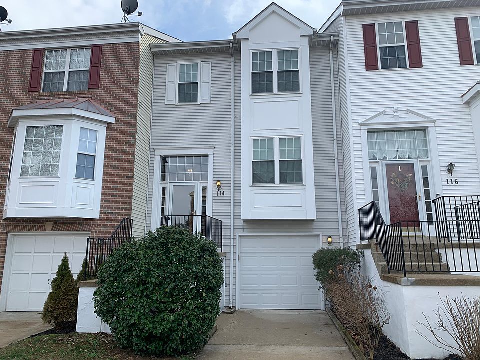 1st image of 114 Pinecove Ave