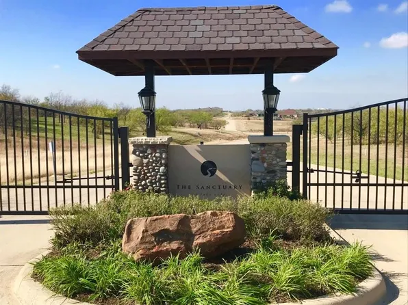 1211 Preserve Blvd, Grand Prairie, TX 75104