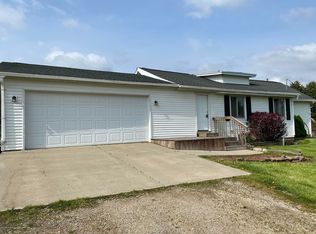 5771 E Centerline Rd, Saint Johns, MI 48879