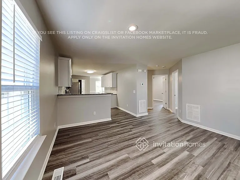 1105 Kavkaz St — Photo 5