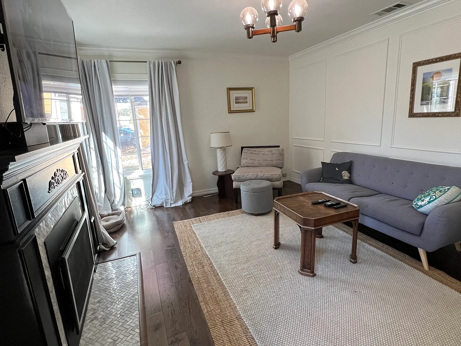2 bed, 972 sqft, $4,000 — Photo 3