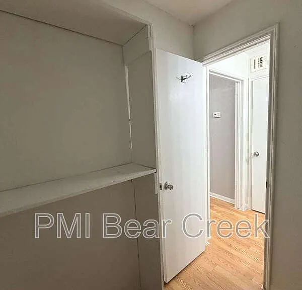 9550 Deering Dr #509 — Photo 18