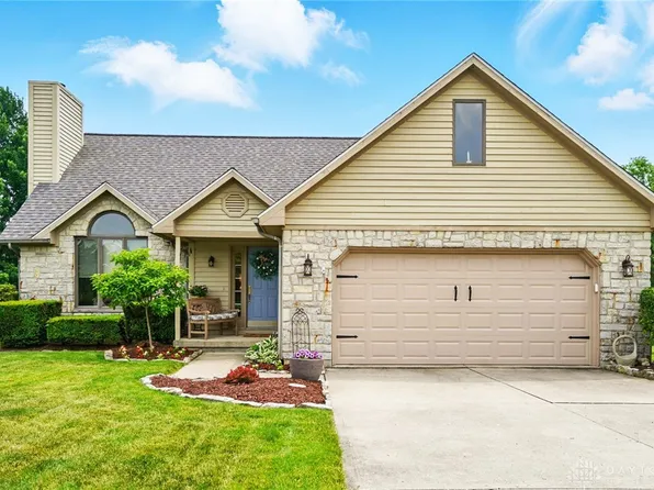 1528 Brook Park Dr, Troy, OH 45373