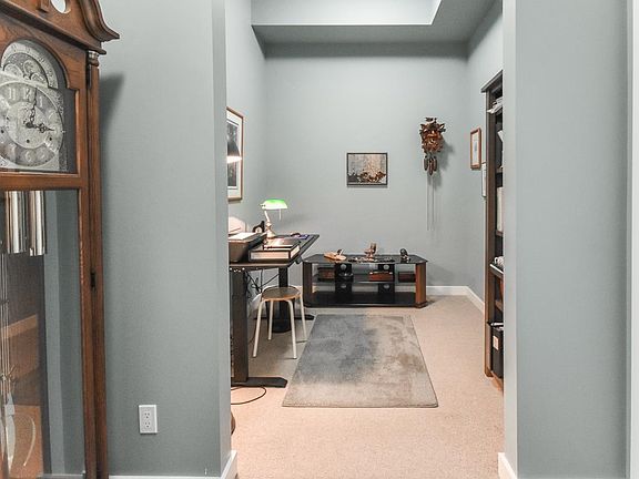 4th image of 4977 Springs Blvd #409